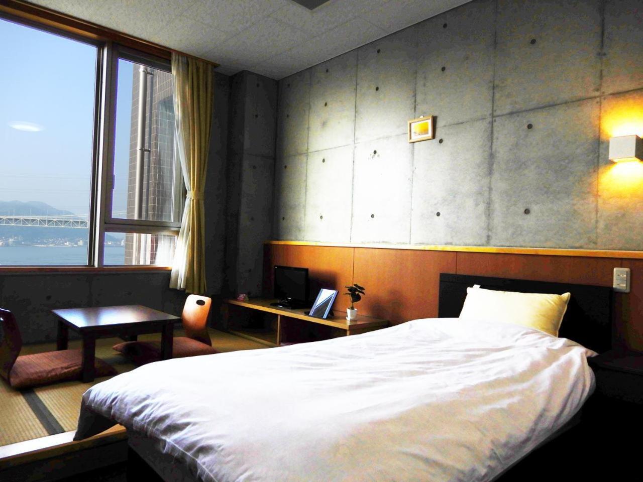Shimonoseki Hinoyama Youth Hostel คิตะคิวชู ภายนอก รูปภาพ